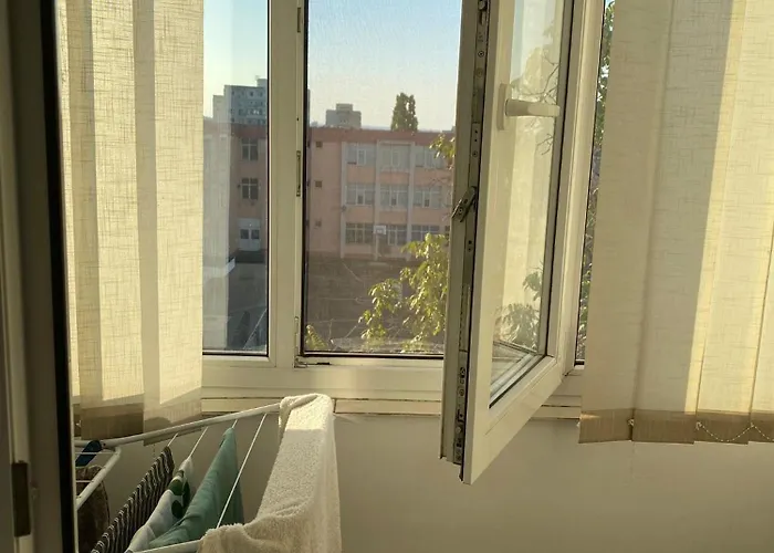 Evay Mamaia * Constança